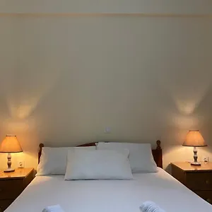 Veronika's Appartement Himarë